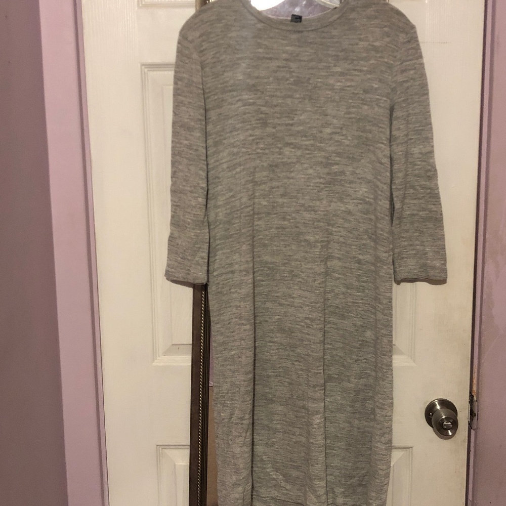 Modest Basic Everyday Comfortable Knee Length Mid… - image 2